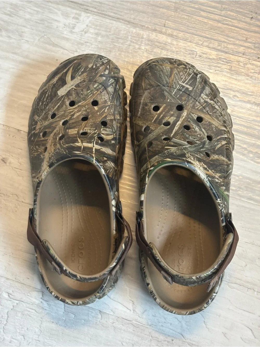 CROCS Realtree Camo Adjustable Strap Clogs Men’s Size 10